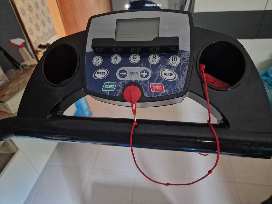 Passadeira de caminhada e corrida WiseFit (até 10km/h)
