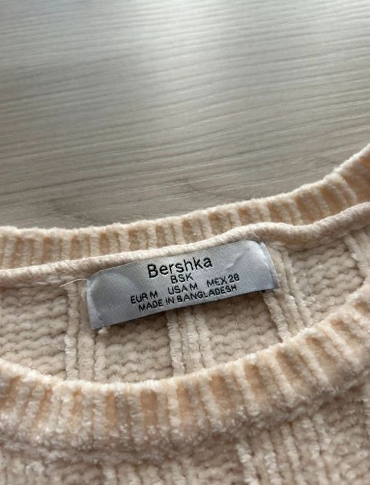 Camisola de lã fofa