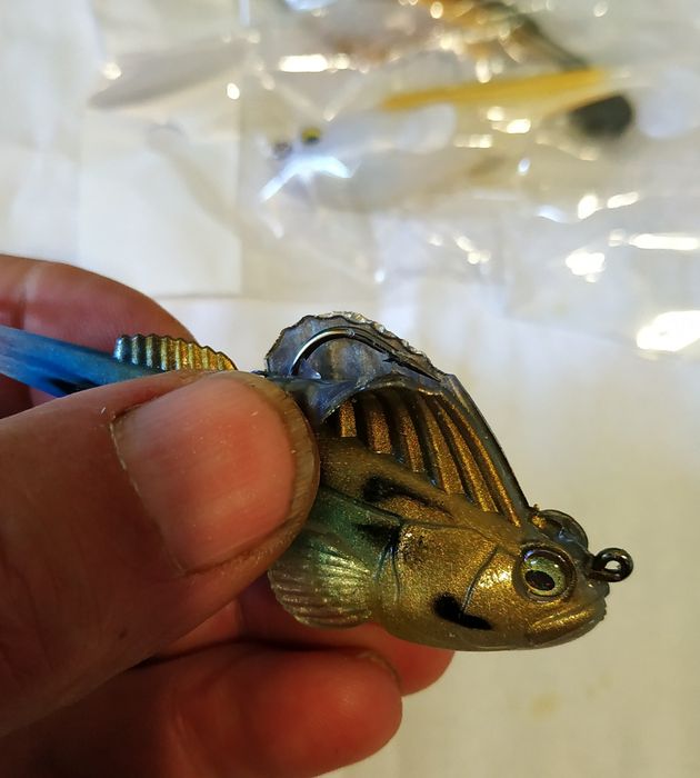 Набор силиконовых виброхвостов со скрытым крючком, 8 см.