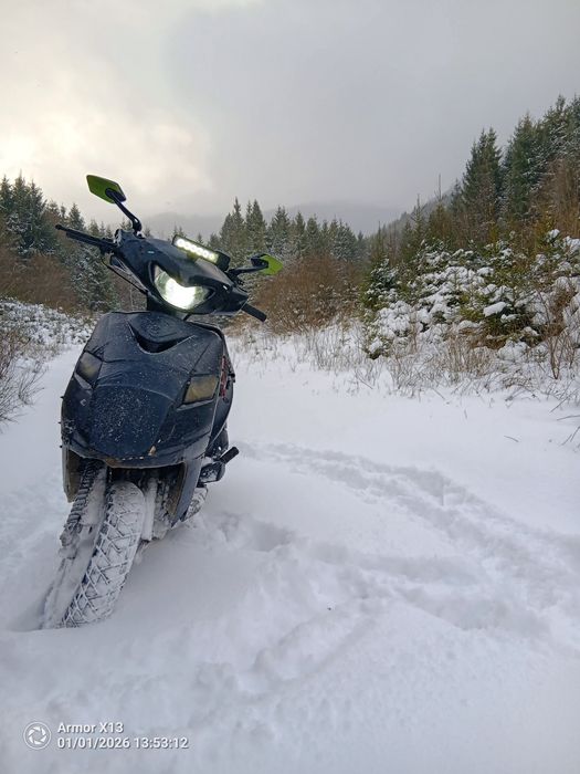 Скутер 80 куб продаю