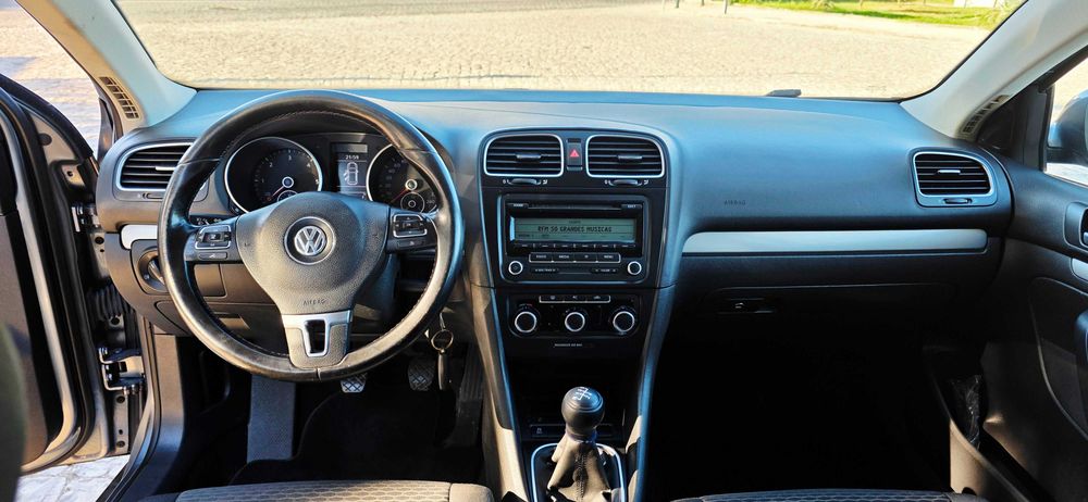 Volkswagen Golf Variant 1.6 TDI BlueMotion Nacional