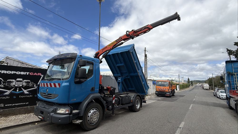 RENAULT MIDLUM Grua Palfinger PK7501 Basculante 220cv Apenas 306.000km ###OPORTUNIDADE###