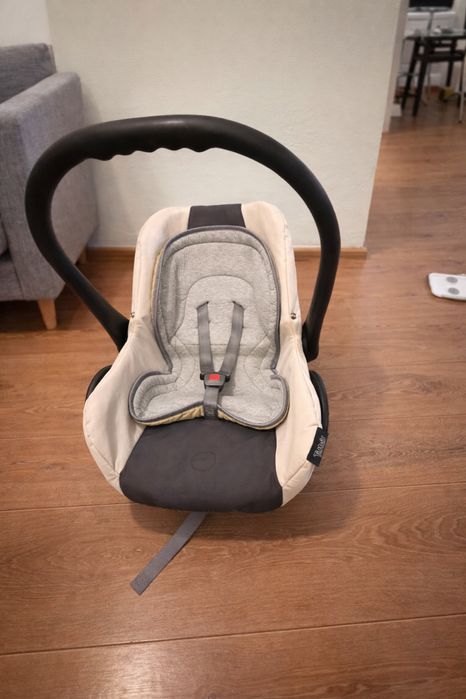 Аатокрісло з 0 tutis