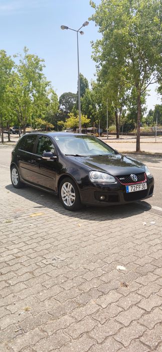VW Golf 5    (look GTi)