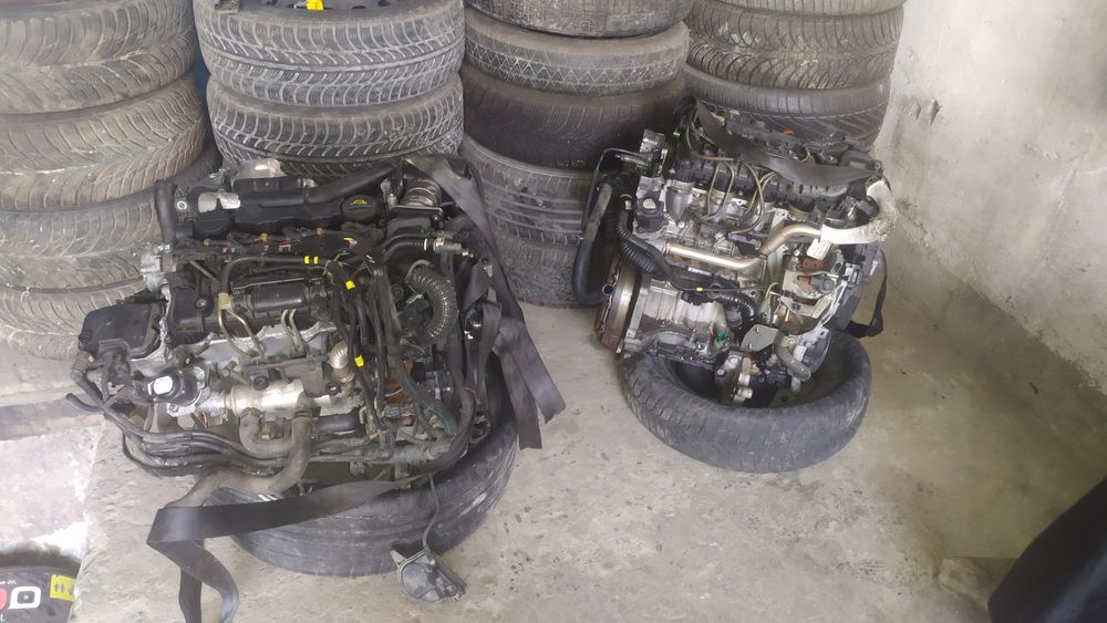 Двигун мотор двигатель 1.6 hdi тдсі D4164T Форд Вольво  пежо сітроен