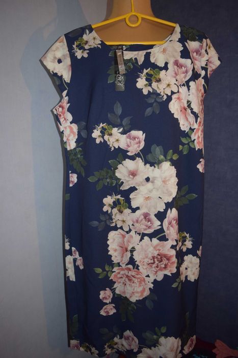 B & K Piękna sukienka nowa ołówkowa bawełniana_46