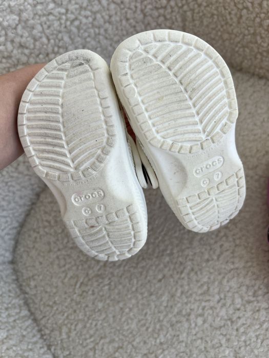 Crocs c7 білі та розові 14,5 см