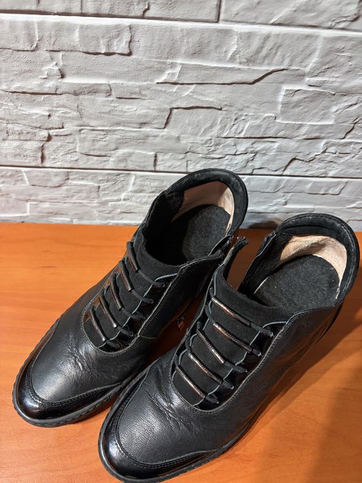 Sneakersy Eksbut 39