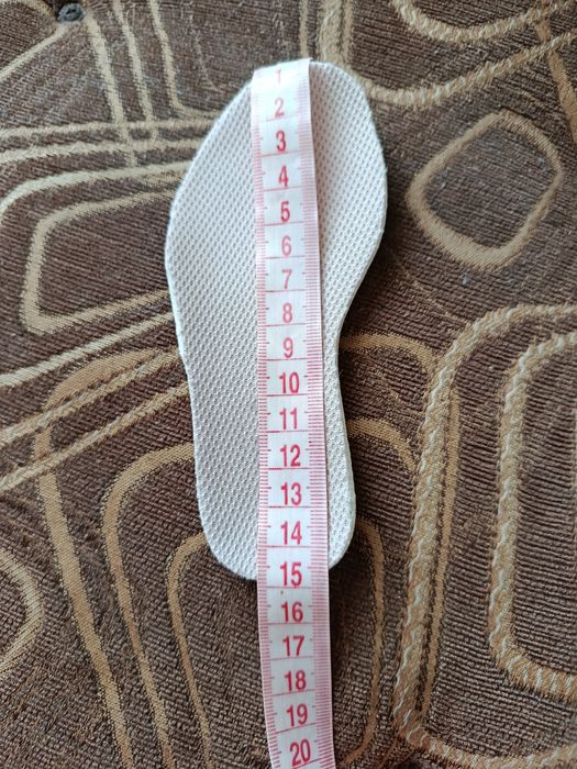 Кросівки для дівчинки 23розмір