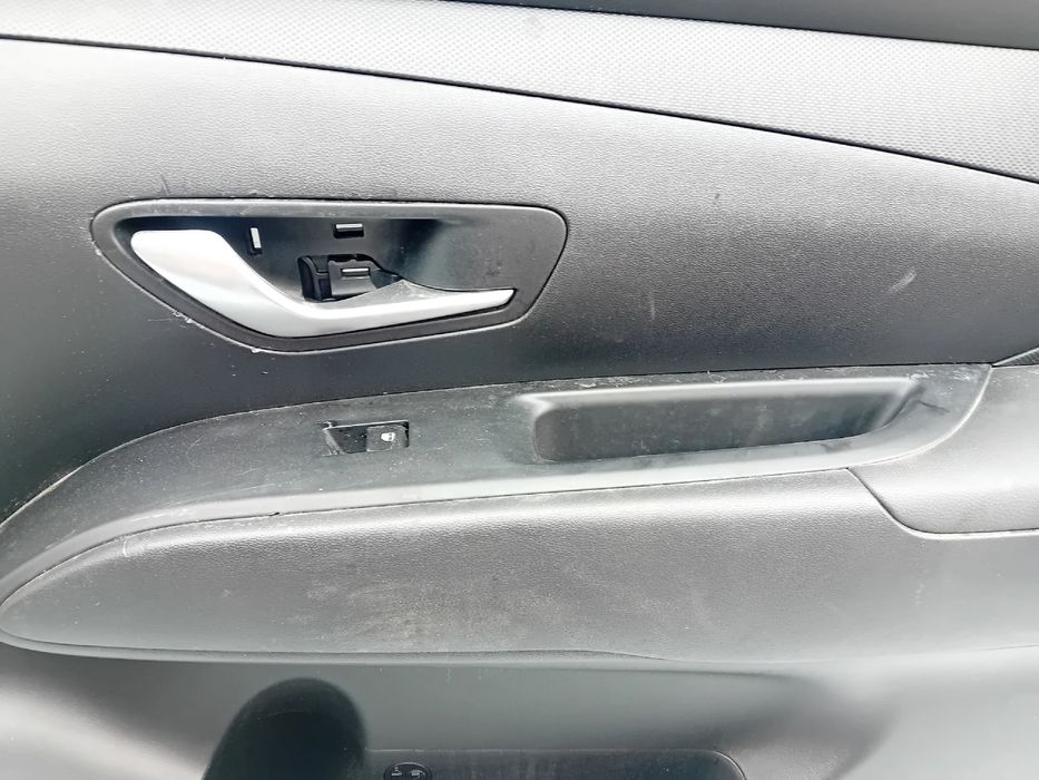 Forra porta / quartela frente direita HYUNDAI Tucson (NX4E)