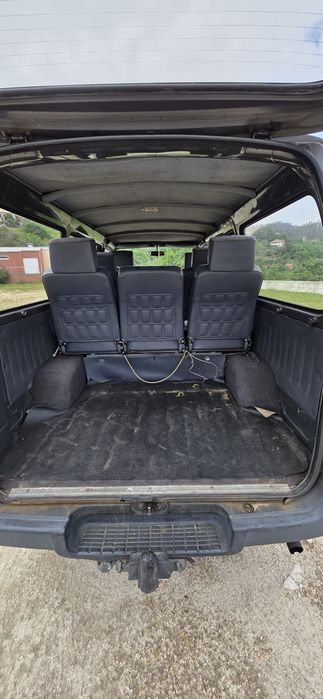Toyota Hiace 2.4D 9 lugares
