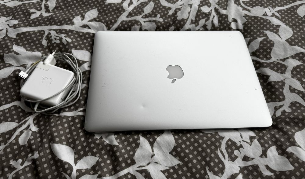 Macbook Pro 15, 2015, a1398, i7,16GB/256GB
