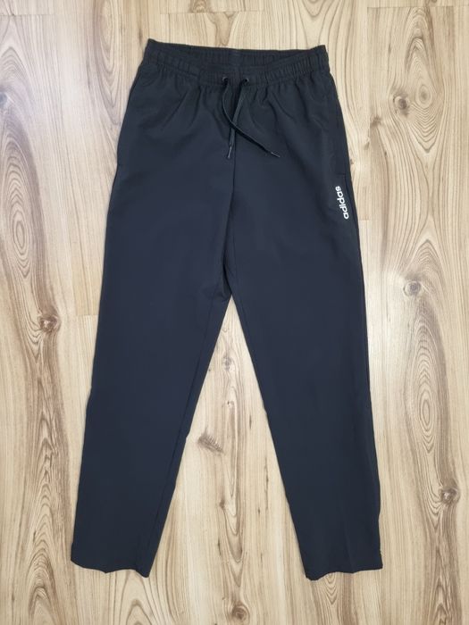 Spodnie dresy Adidas S 36 jak nowe