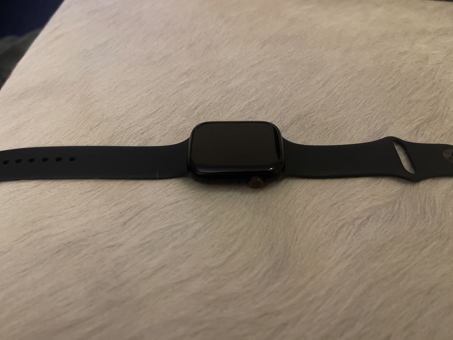 Apple Watch Series 8 GPS+CELLULAR 45mm