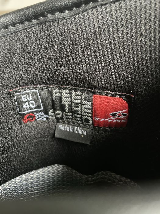 SPYKE. Класні та дуже гарні мотоботи в стані нових ! 40 розмір