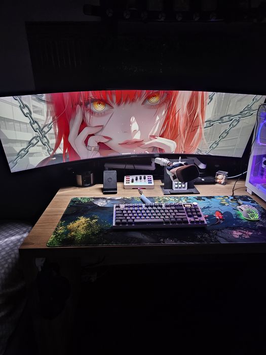 Pc gaming Ryzen 7 9800x3d  e rx 9070xt
