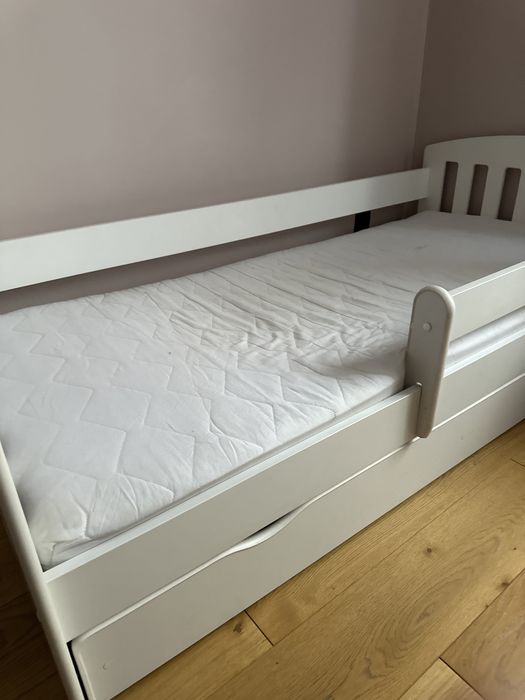 Łóżko dziecięce 90x180