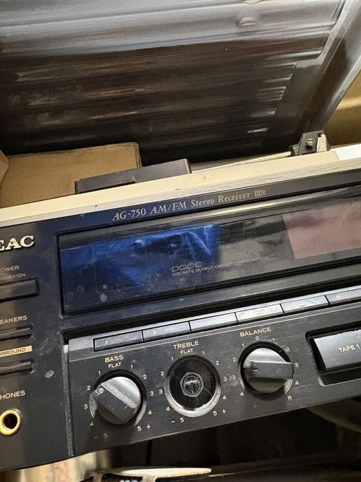 Amplituner TEAC AG-750