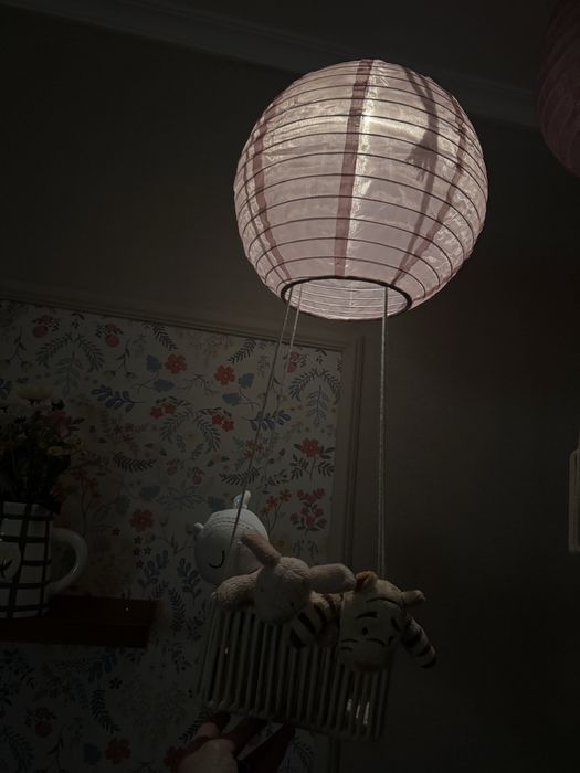 Balão decorativo com iluminação automática