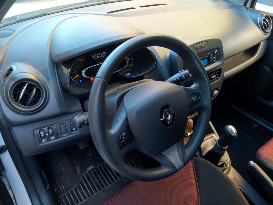 RENAULT CLIO IV - 2015 - Para Peças