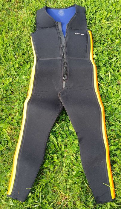 Fato 2pçs. CAMARO Áustria neoprene 8mm p/ mergulho / surf / caça subm.