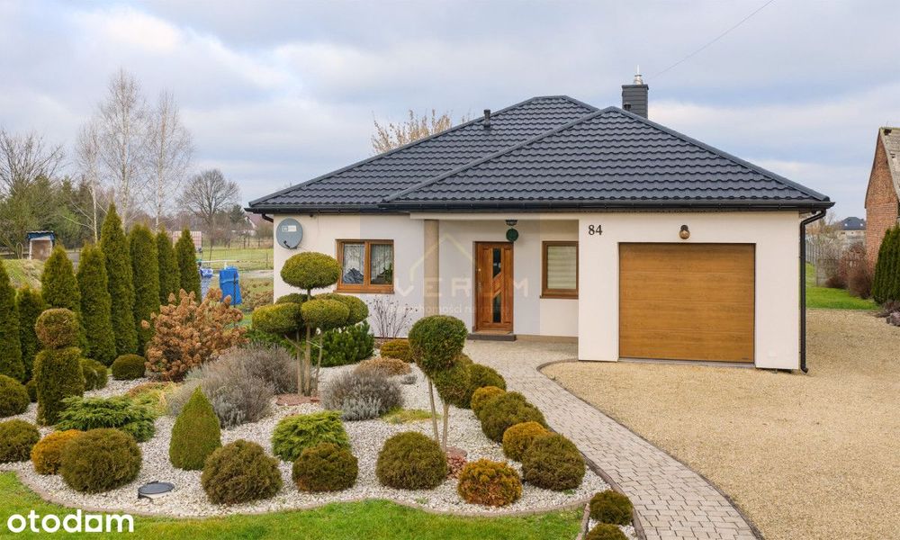 Dom parterowy w Widzowie / gmina Kruszyna