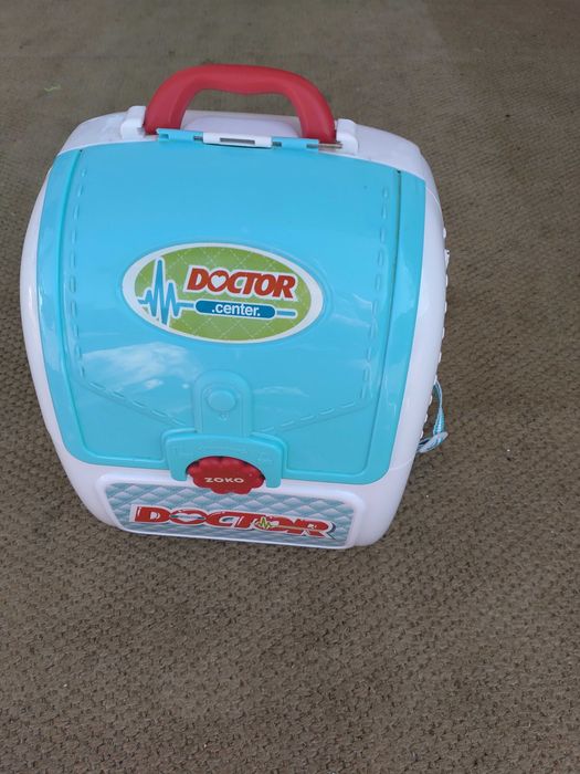 Mochila/consultório médico com acessórios