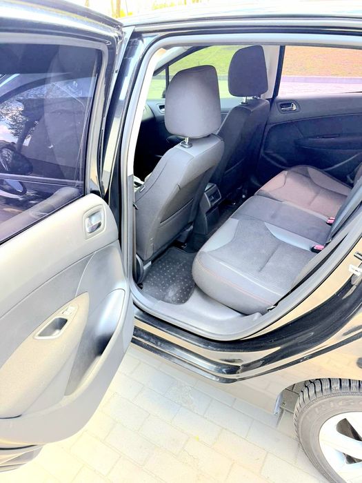 2012 нефарб Peugeot 308 АКП