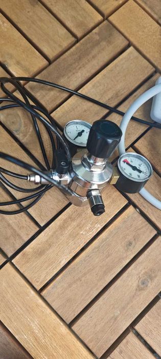 Mesologic manualna carbo karbo  karboksyterapia inCO2 z osprzętem i butla CO2