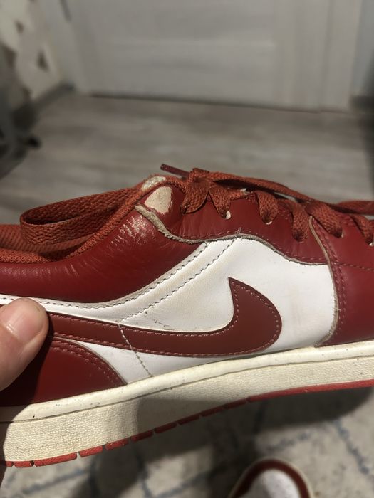 Nike jordan 1 low