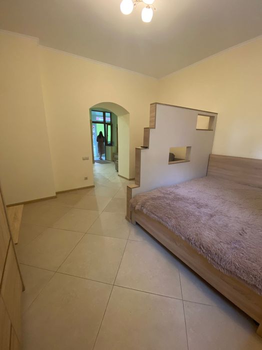 Комфортна та затишна квартира в центрі