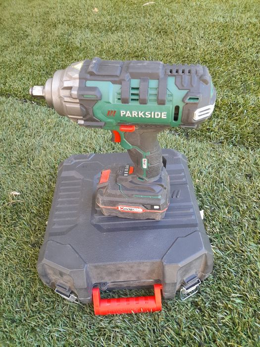 Parkise , maquina impacto