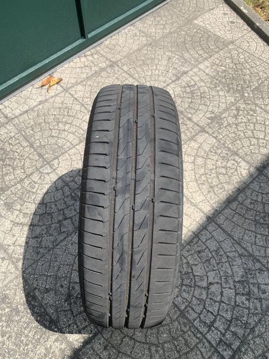 Pneu continental 185/65  15R