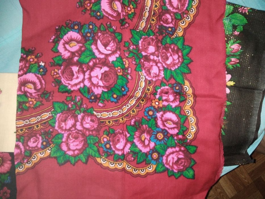 Хустка, платок українські