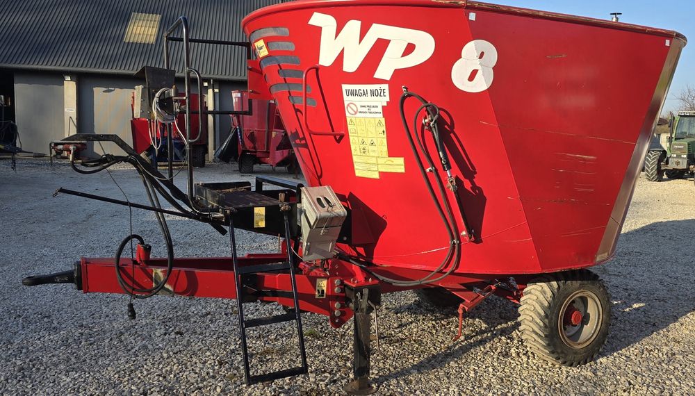 Woz paszowy Strautmann Verti Mix Tył wysyp 8-9m3  NISKI! - BVL- KUHN