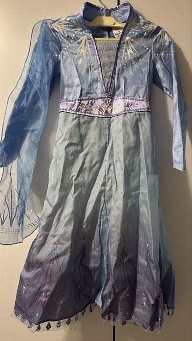 Сукні діснеєвських принцес