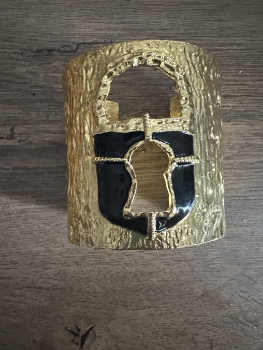 Браслет Sсhiaparelli  в наявності