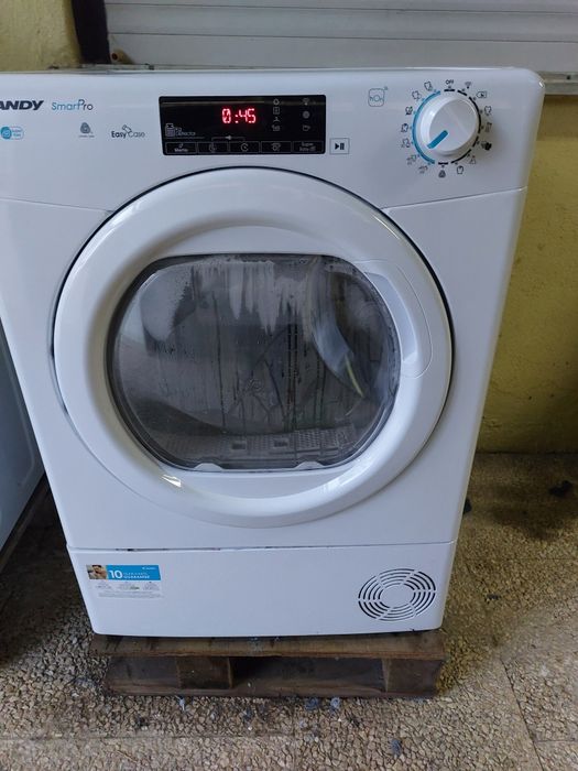 Máquina de secar roupa