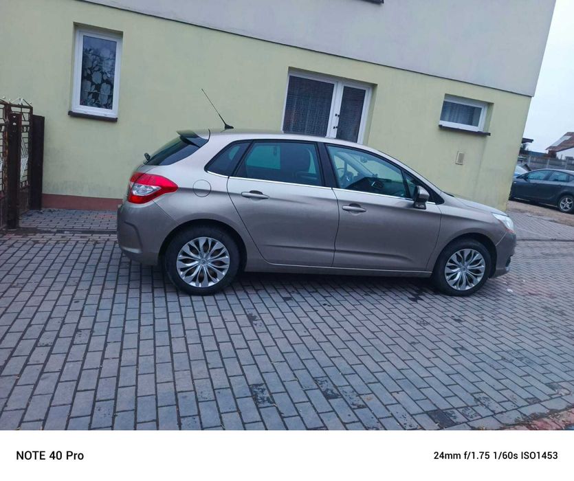 Citroen C4  polski salon