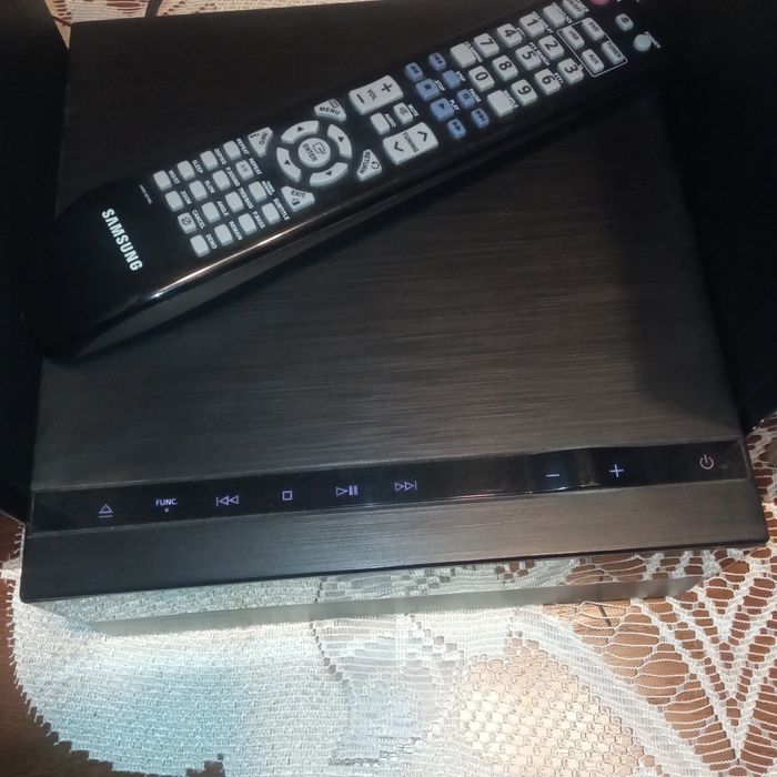 Miniwieża , wieża,Samsung, DVD,HDMI, USB, MP3,MM-D430D