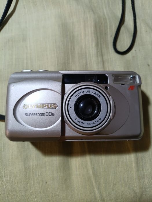 Продам olimpus  superzoom 80g