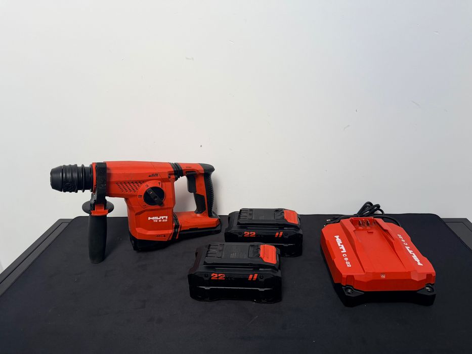 Akumulatorowa młotowiertarka HILTI TE6-22 NURON BDB Stan Mega Zestaw 2 x aku 8.0 Ah