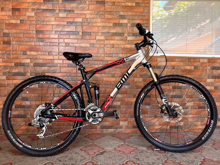 Велосипед BMC Race Series 26"M" FULL SRAM X0 CARBON, DT SWISS, FOX Float Воздух 10.9 Кг