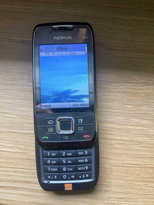 Nokia E66 telefon