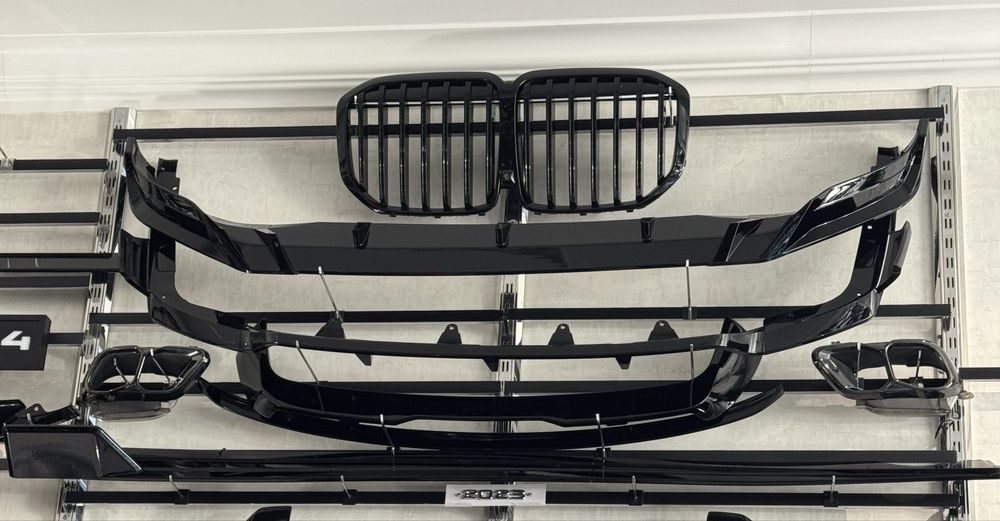 Обвес M-Perfomance для BMW X7 G07 LCI 2022+ Накладки Спойлер Paradigma