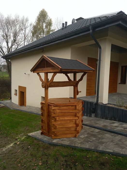 Studnia ogrodowa z drewna nakładana na beton 105cm