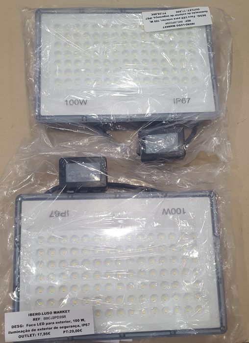 Conjunto de dois projetores  led para exterior com sensor de movimento 100W ,IP67 ,Iluminação exterior