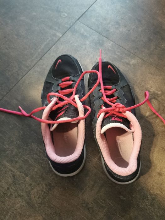 Nike Tenisówki trampki adidasy 37,5 23,5 cm stan bdb
