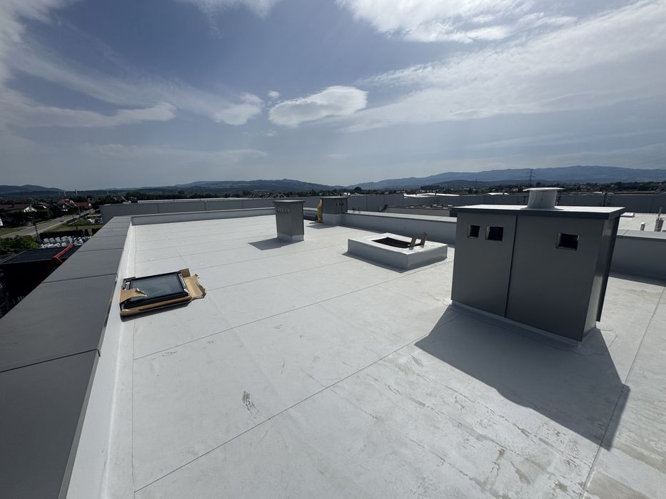 Hydroizolacja taras balkon dach membrana pcv epdm