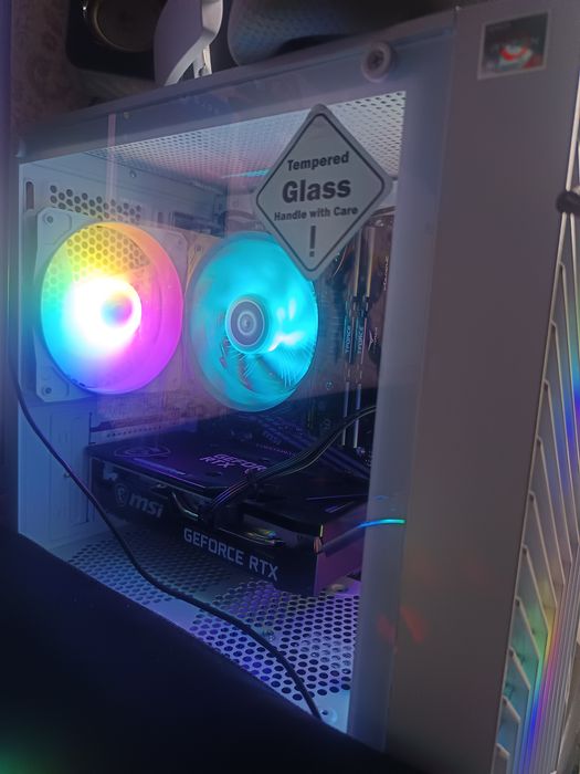 PC gamer 2 meses de uso